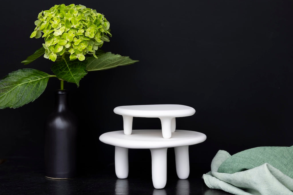 Panchetta - Modern resin cake stand