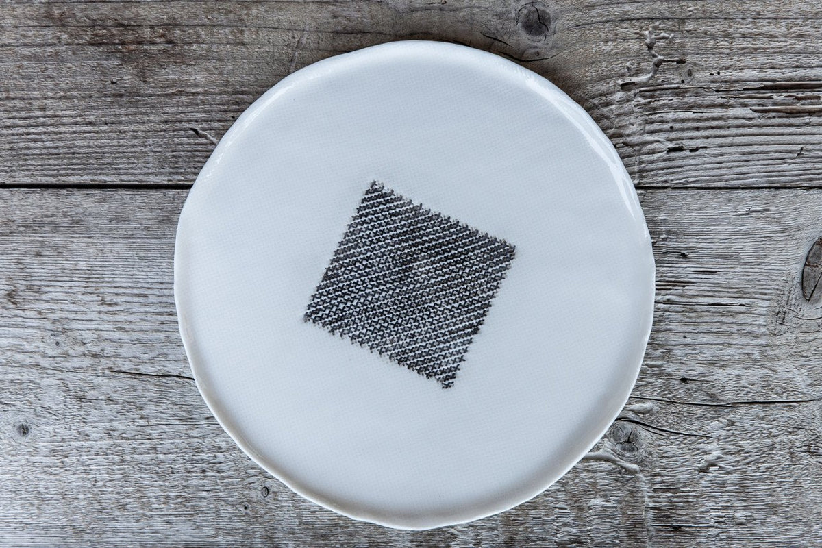 Forme - Handmade Porcelain Tray