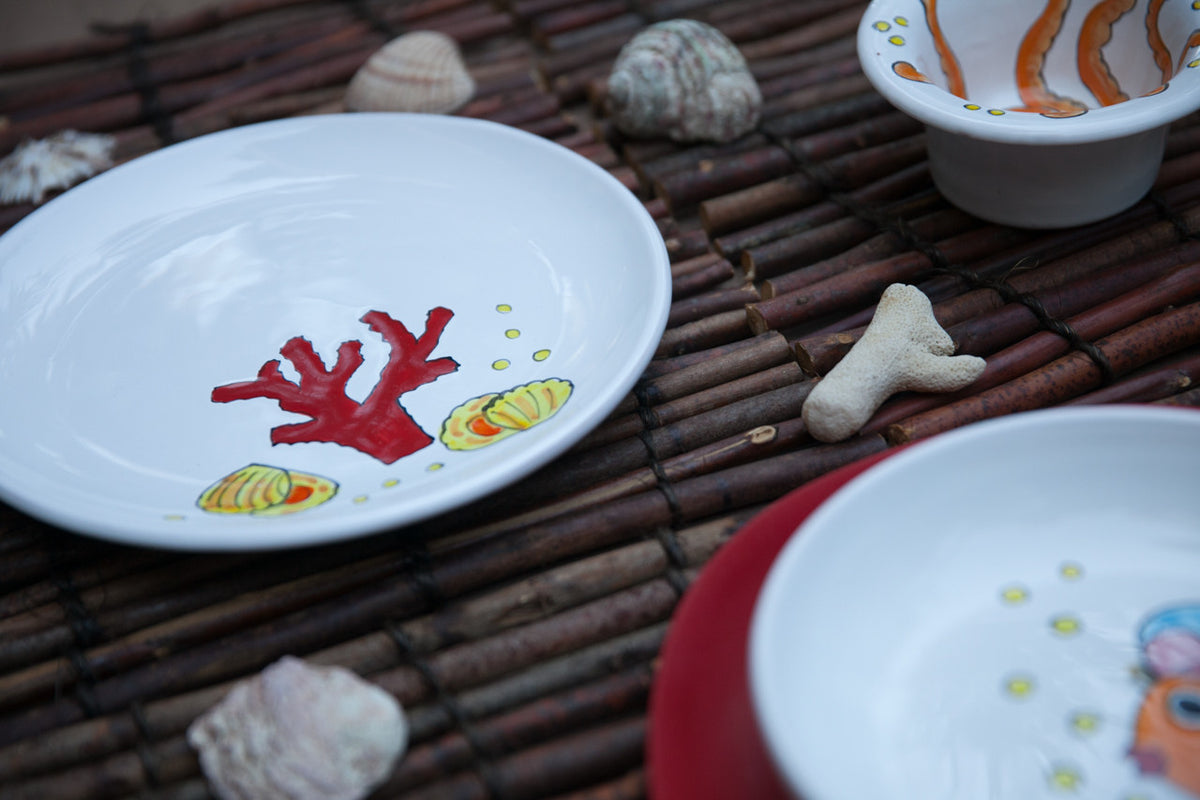 decorative ceramic plate, painted ceramic dinner plate, painted ceramic plate, white ceramic dinner plate,