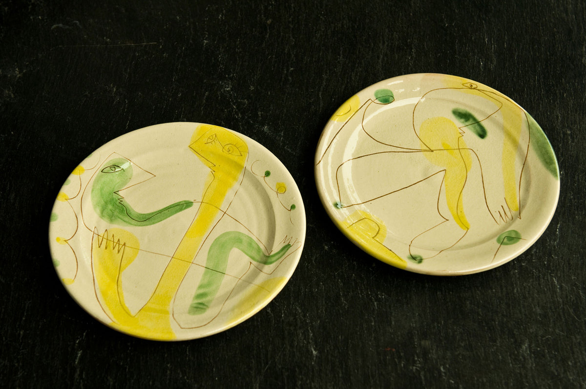 Graffiti - Engraved Ceramic Dinner Set