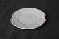 Regina - Ceramic Scalloped Side Plate