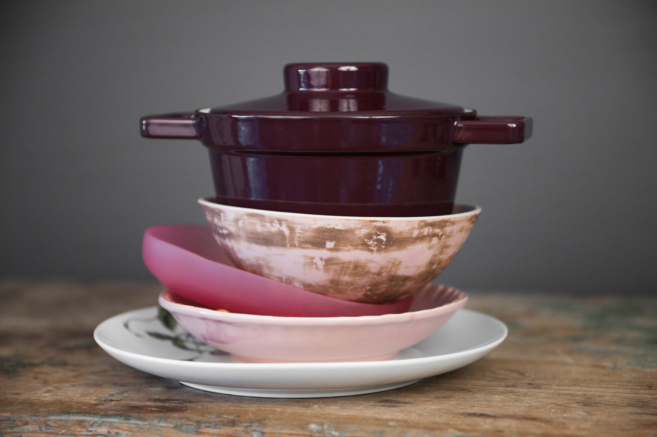 Tableware Design in Interior Spaces: Decorating with Style