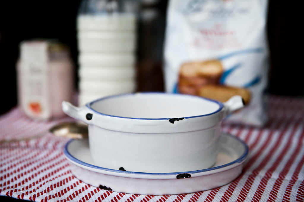 Colorful Cooking & Serving Porcelain Enamel Mini Casseroles – DishesOnly
