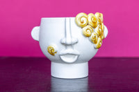 Riccioli - Vaso con testa in ceramica unico fatto a mano