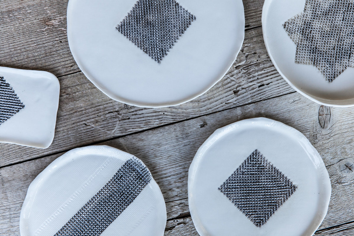 Forme - Handmade Porcelain Plates