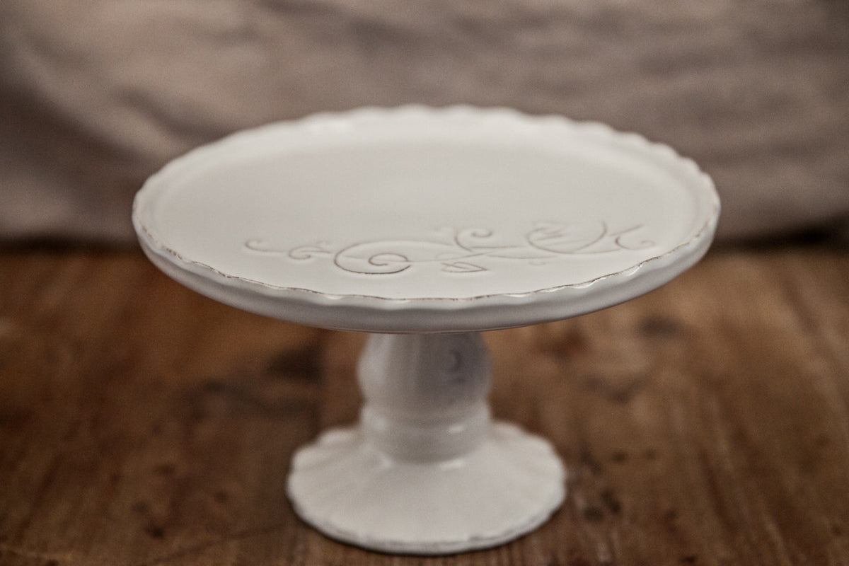 Ricamo - Elegant Ceramic Cake Stand