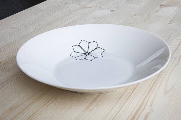 Trendy Porcelain Soup & Pasta Bowl