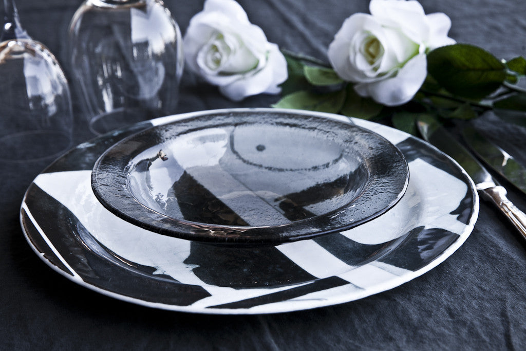 Printed Glass Dish Made in Italy, Luxury dinnerset, glass dinnerset, luxury dinnerware, highend dinnerset, highend dinnerware, design dinnerware, design dinnerset,