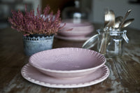 Ricamo Mauve Chic Dinner Set